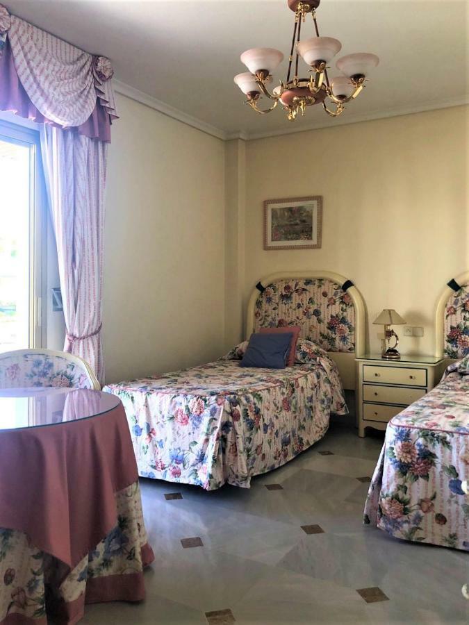 Апартаменты Riyadh House Марбелья Экстерьер фото